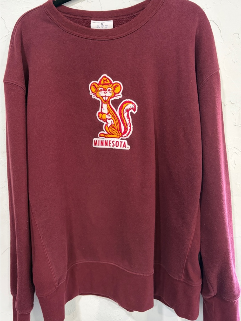 Authentic Champion Athletic wear Minnesota Gophers Retro Look Crewneck XL